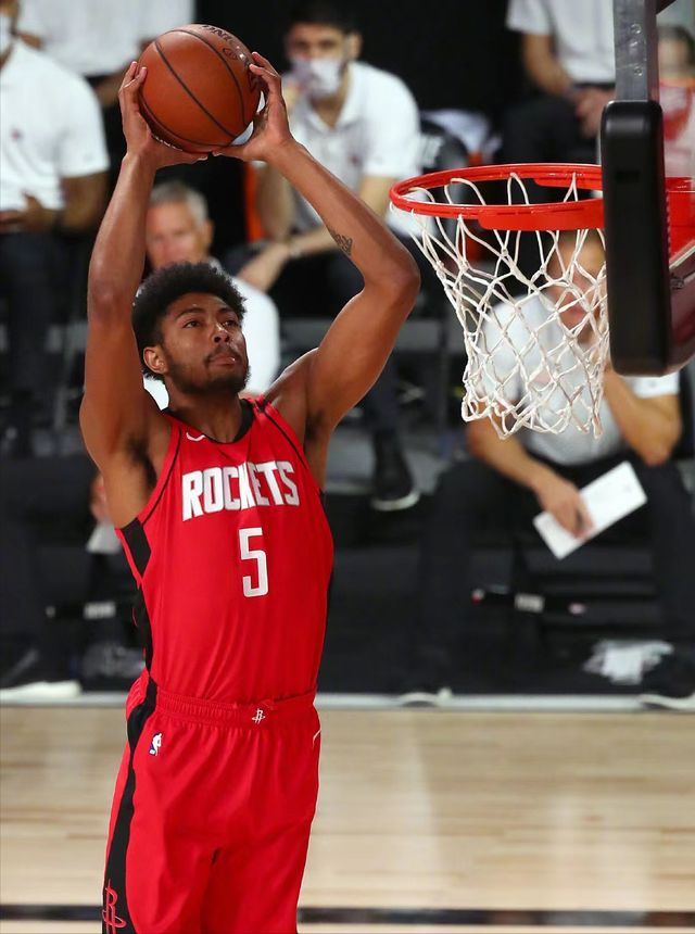 亚冠浦和红钻球迷 亚冠浦和红钻球迷