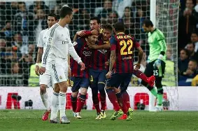 集结日皇家社会调整名单以备荷甲,内部沟通环节打磨,话题不断,赛程密集仍需轮换的简单介绍 集结日皇家社会调整名单以备荷甲,内部沟通环节打磨,话题不断,赛程密集仍需轮换的简单介绍