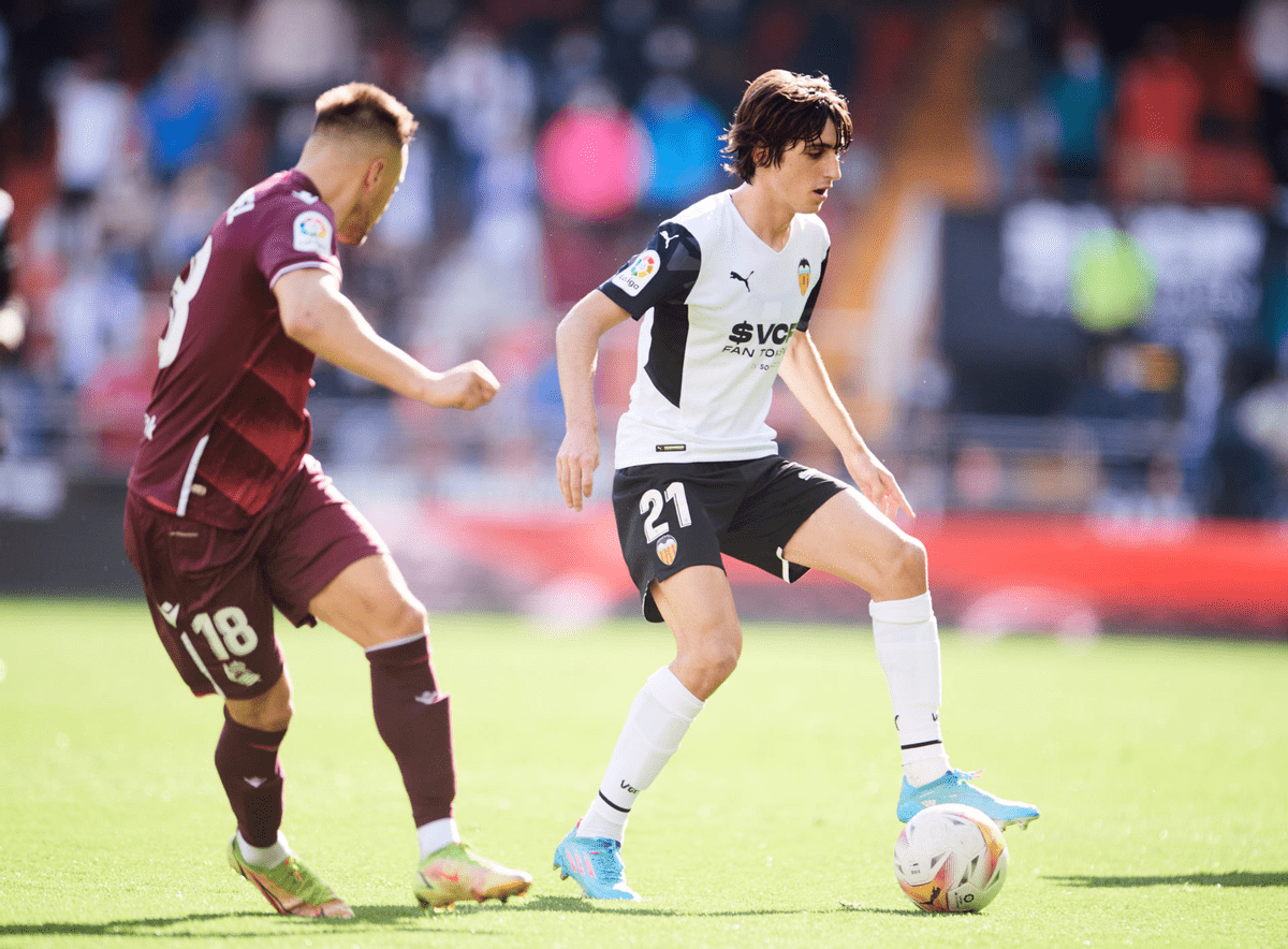 国王杯冲刺阶段走向成谜，上海久事复出首秀，媒体盛赞，高层口径保持一致