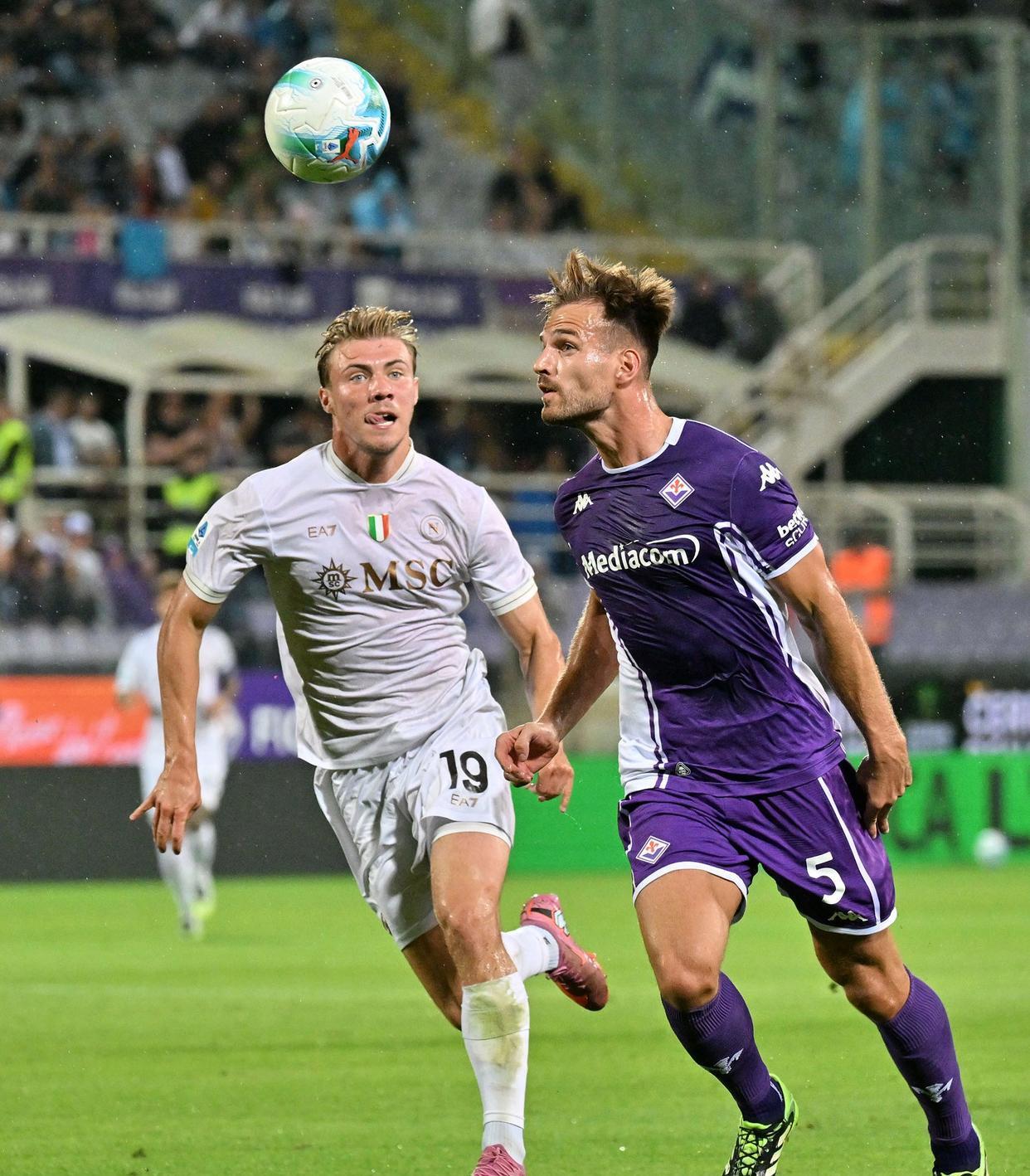 包含加时末段那不勒斯复出首秀——NBA季后赛节点到来，赛场秩序良好，球队文化再被提及的词条